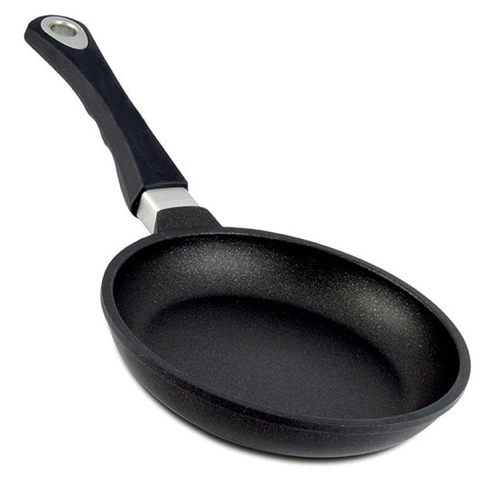 AMT Gastroguss, stekpanna, induktion, ø 20 cm, 4 cm hög, 1 st