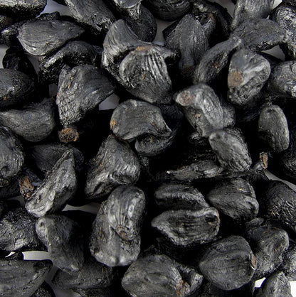 Svart vitlök, fermenterad utan skal, 1 kg