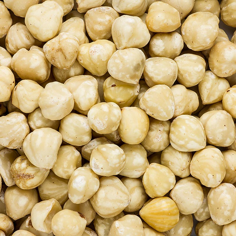 Hasselnötter, hela, blancherade, 500 g