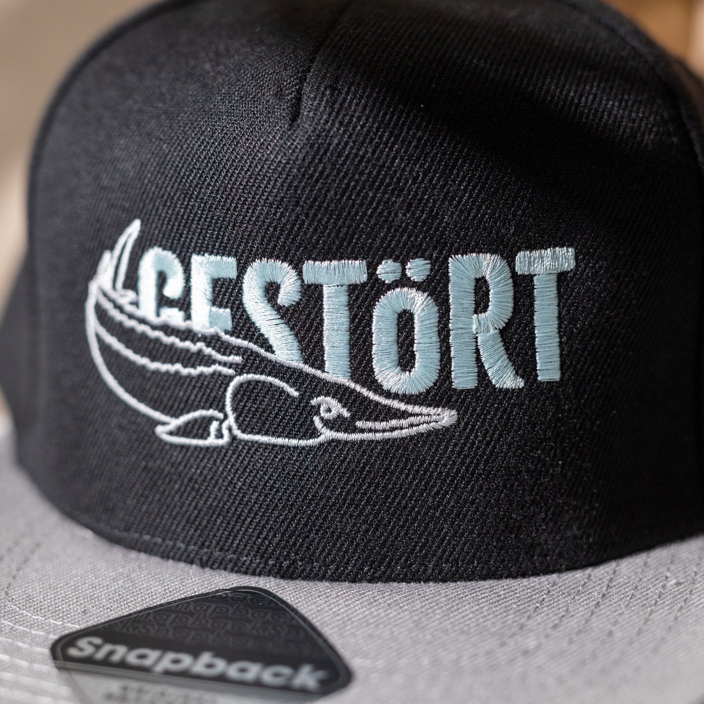 BOS FOOD CAP – ”Gestört”, snapback, 1 st